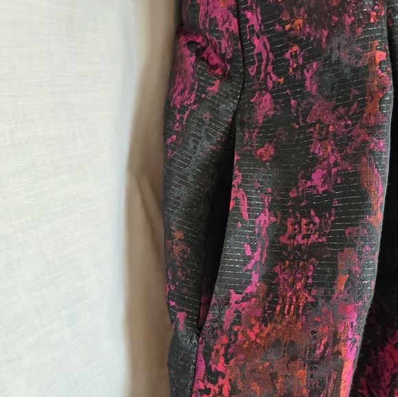 Vince Camuto▪️Jacquard Vneck Fit & Flare Metallic Mini Dress w/ Pockets - Picture 6 of 9